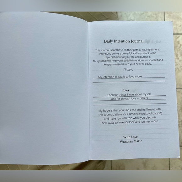 Daily Intention Journal ❤️ - Picture 5 of 7